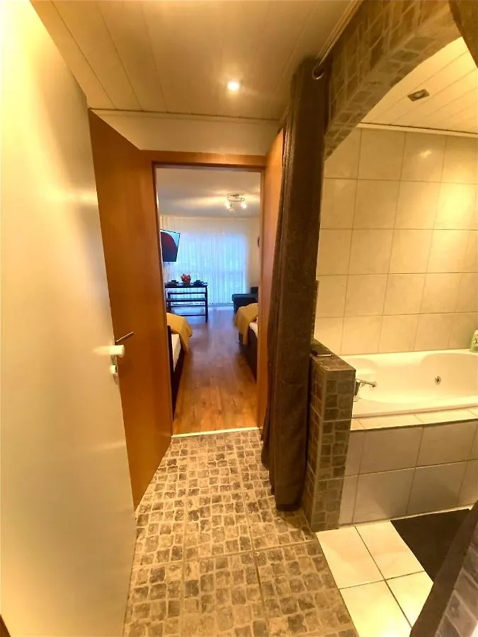 Apartment Im Stadtzentrum Mit W-Lan Home Sweet Home Fuerth 0*,